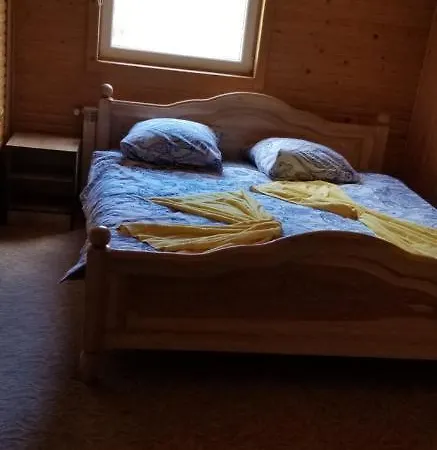 садиба Квітка Карпат Гостевой дом *