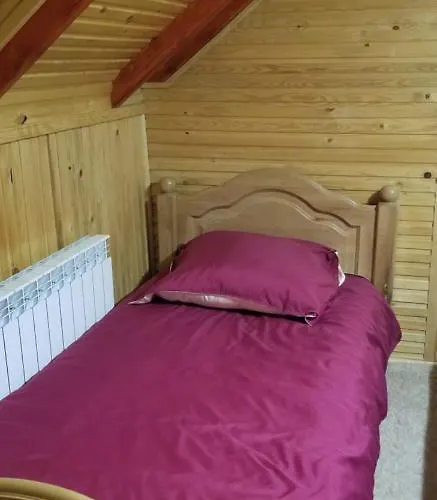 Садиба Квітка Карпат Guest house *